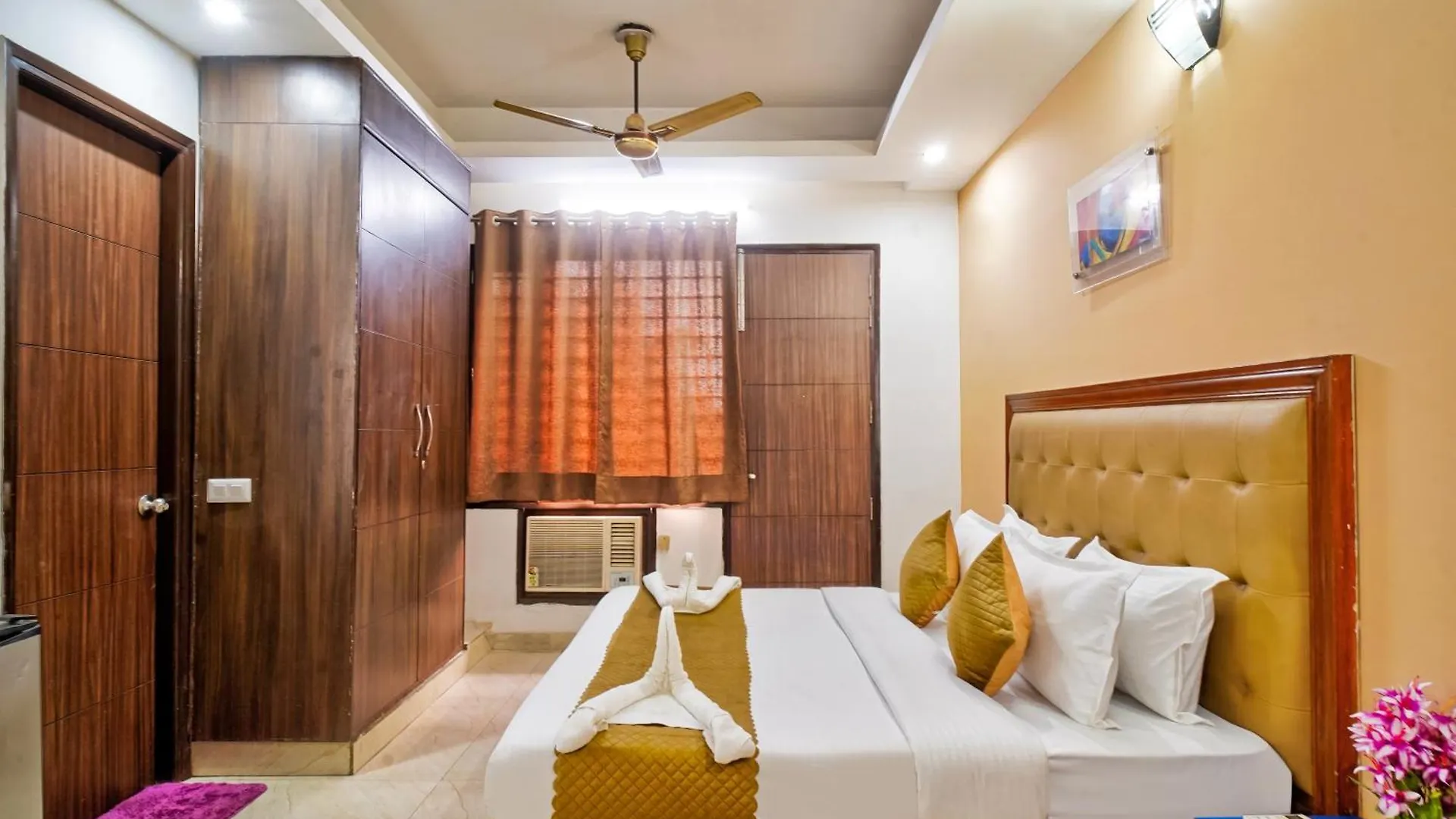 Nexhub Core- Sector 43 Golf Course Road Gurgaon