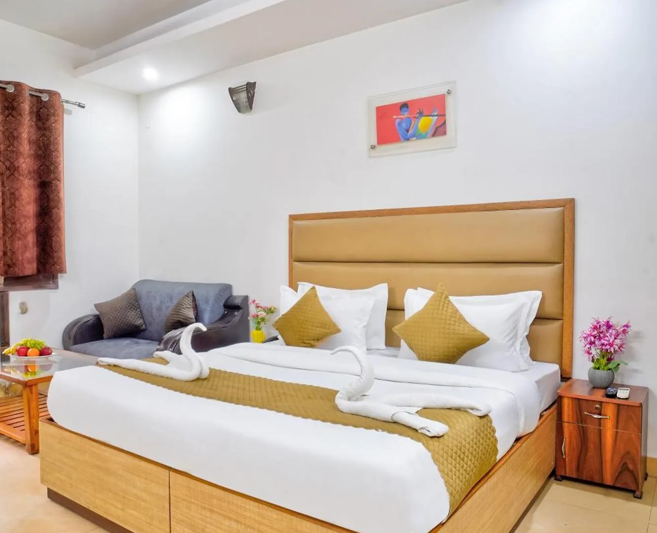 Hotel Nexhub Core- Sector 43 Golf Course Road Gurgaon