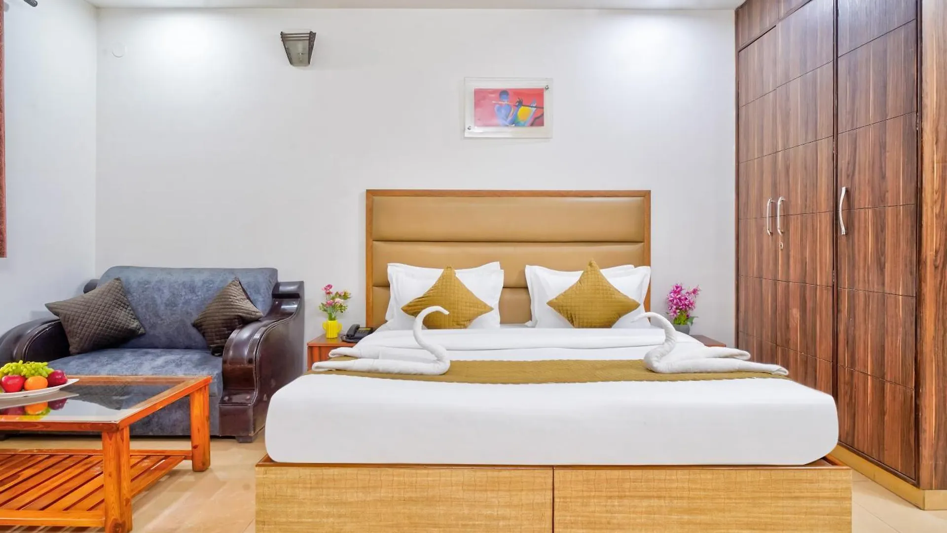 Nexhub Core- Sector 43 Golf Course Road Gurgaon 3*,