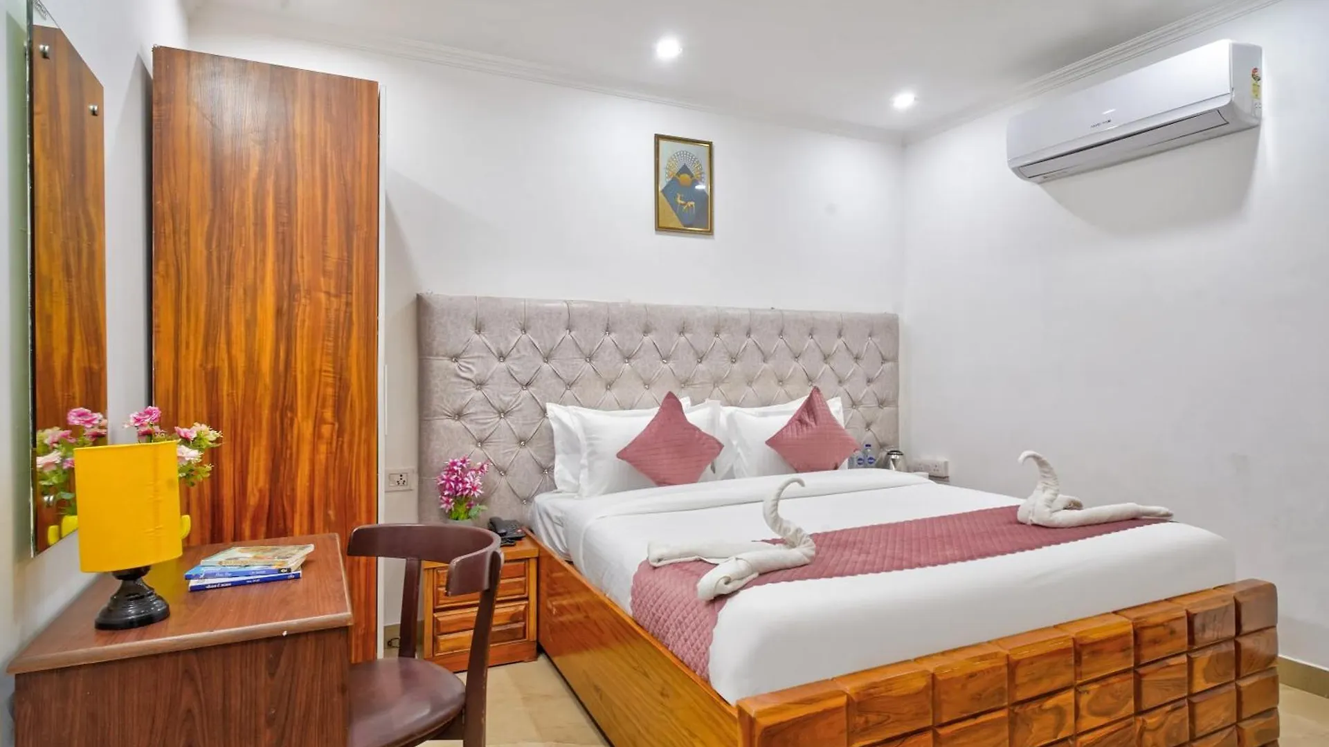 Nexhub Core- Sector 43 Golf Course Road Gurgaon India