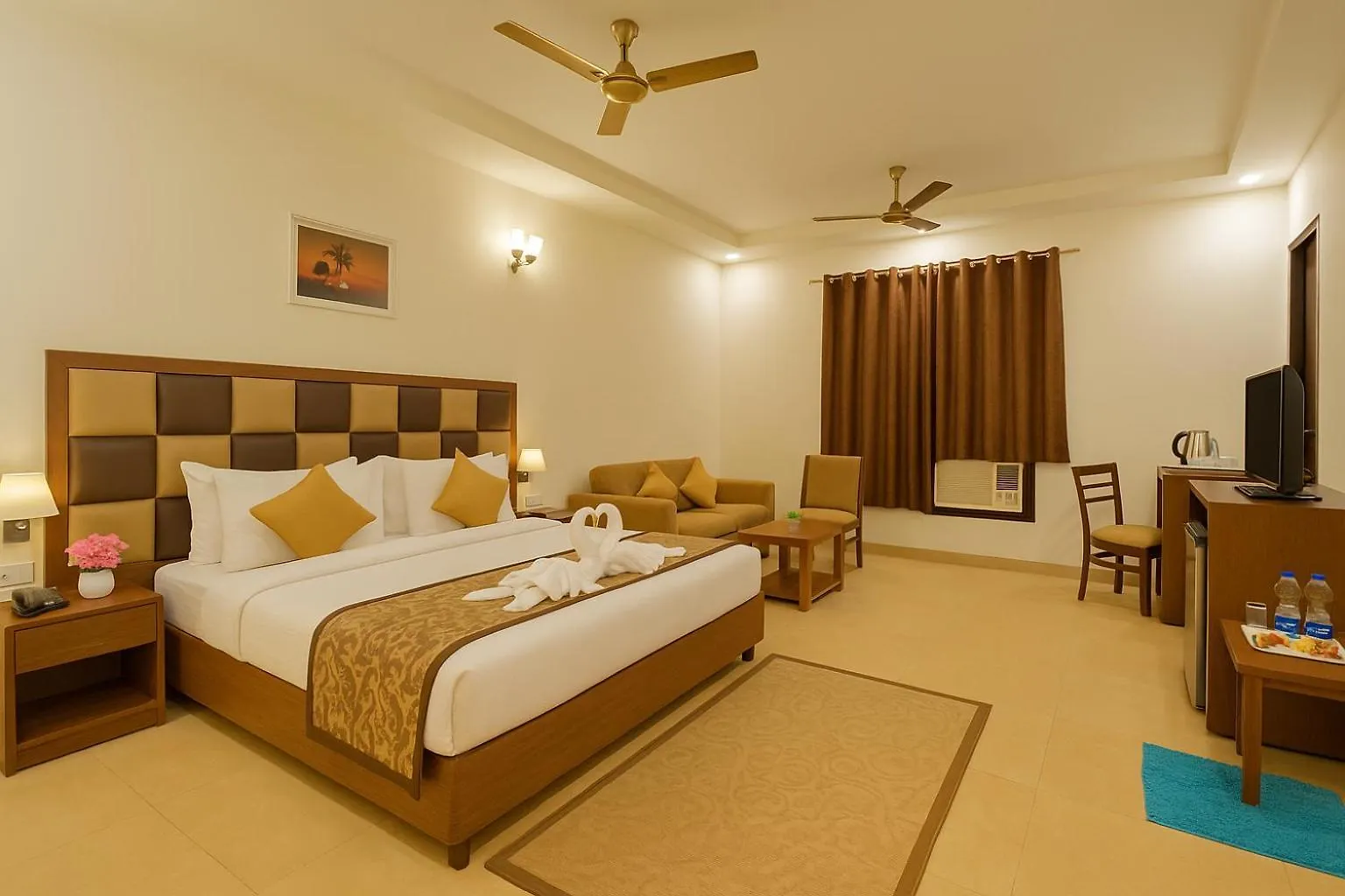 Hotel Nexhub Core- Sector 43 Golf Course Road Gurgaon